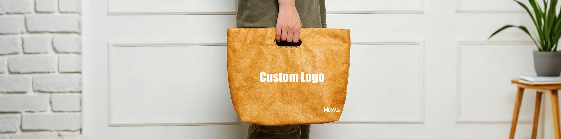 Contáctenos